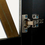 Grand placard de cuisine avec portes vitrées