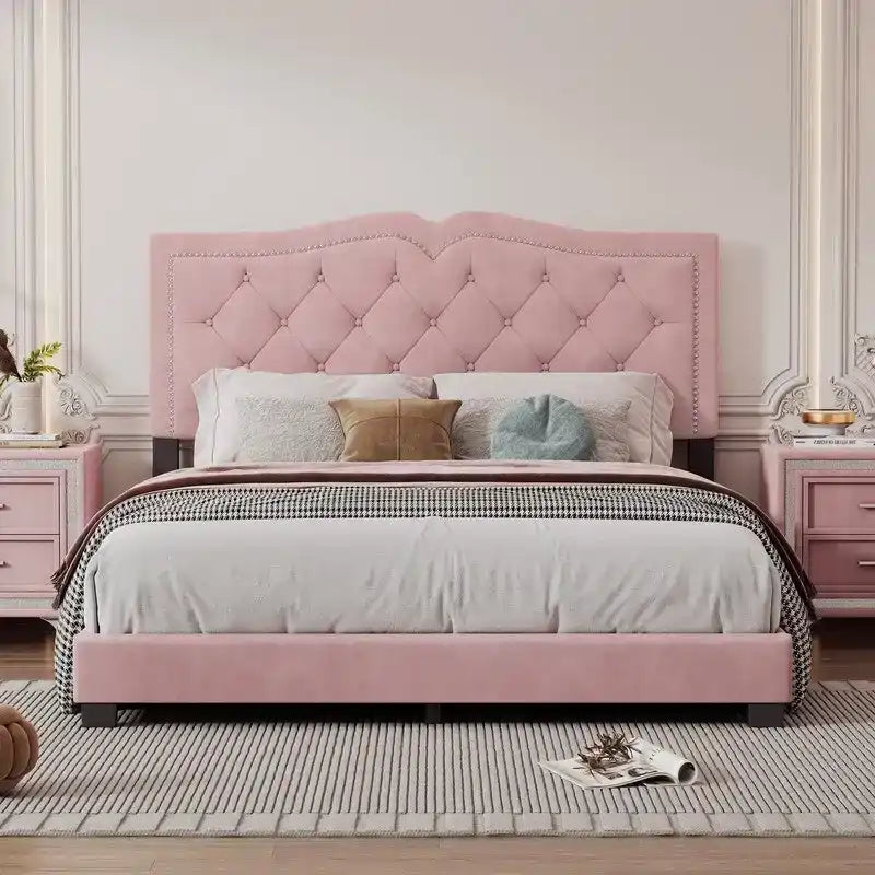 Cadre de lit rembourré Queen Size avec motif riveté, lit plateforme moderne en velours avec tête de lit capitonnée